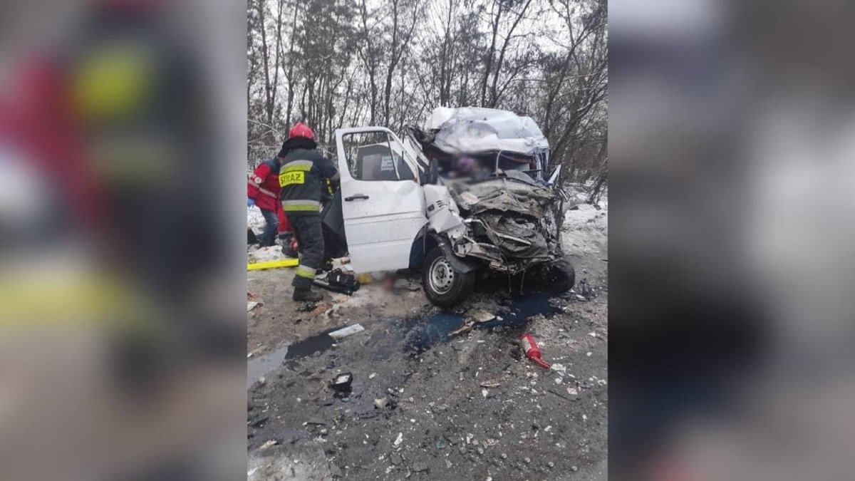 Смертельна ДТП у Чернігівській області: суд заарештував водія вантажівки, через якого загинули 13 пасажирів 1