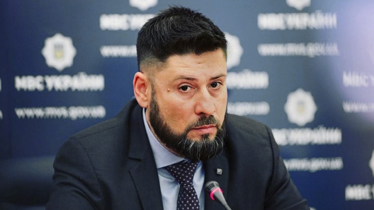 Середній палець Зеленському та бенкет у розпал пандемії: топ-7 політичних факапів 2021 року 7
