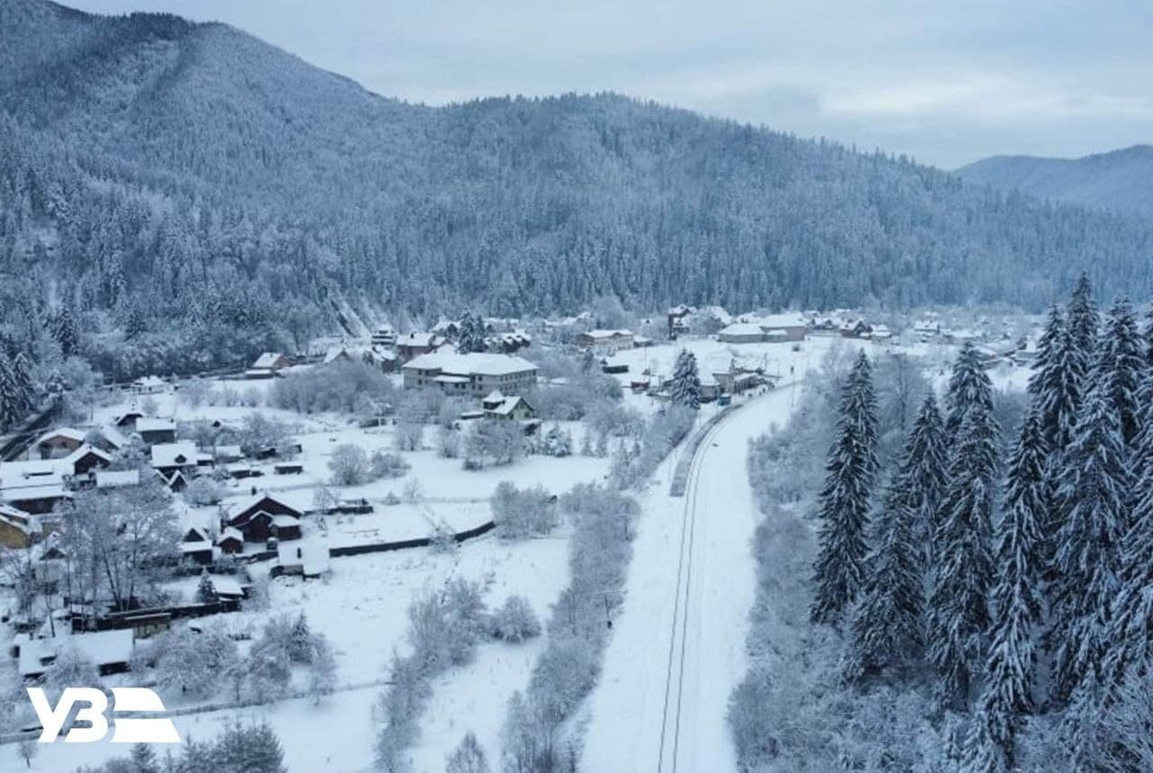 К Новому году "Укрзалізниця" запустит экспресс на станцию Татаров-Буковель 4