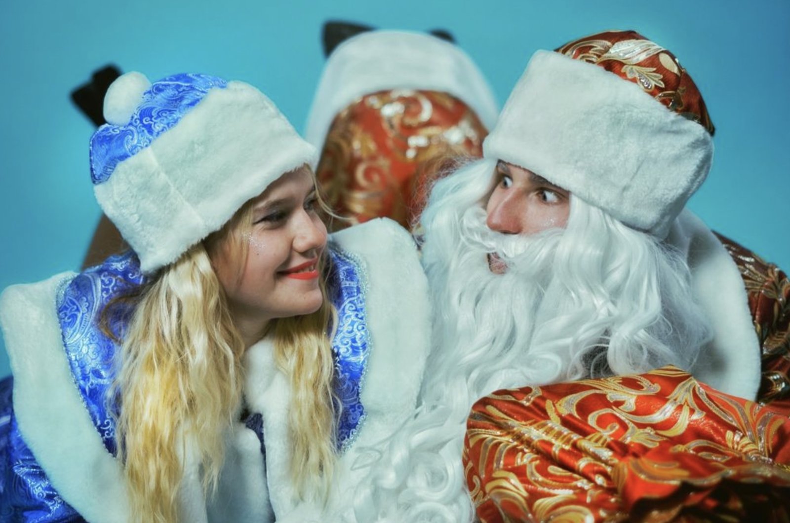Сколько стоит заказать Деда Мороза и Снегурочку 2