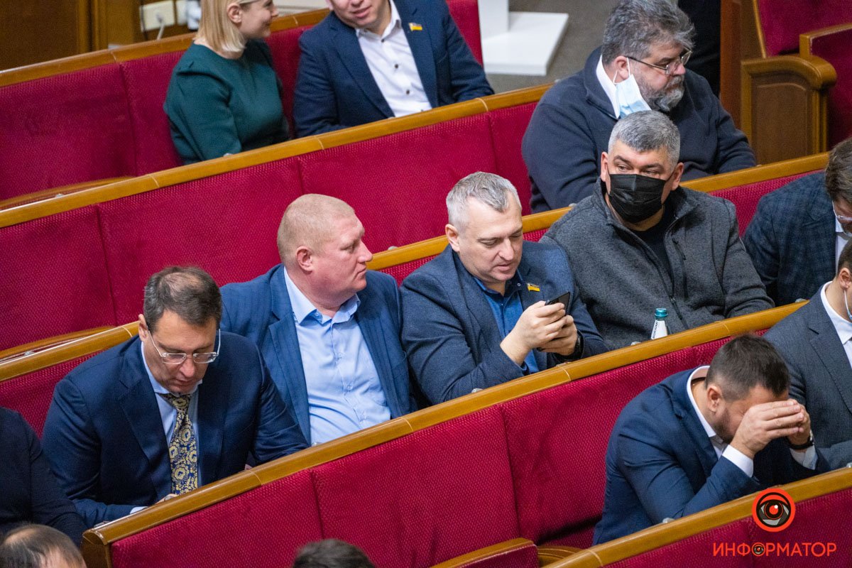 Як пройшов день у Раді: спрощене громадянство іноземцям та розблокування «антиахметівського» закону 14