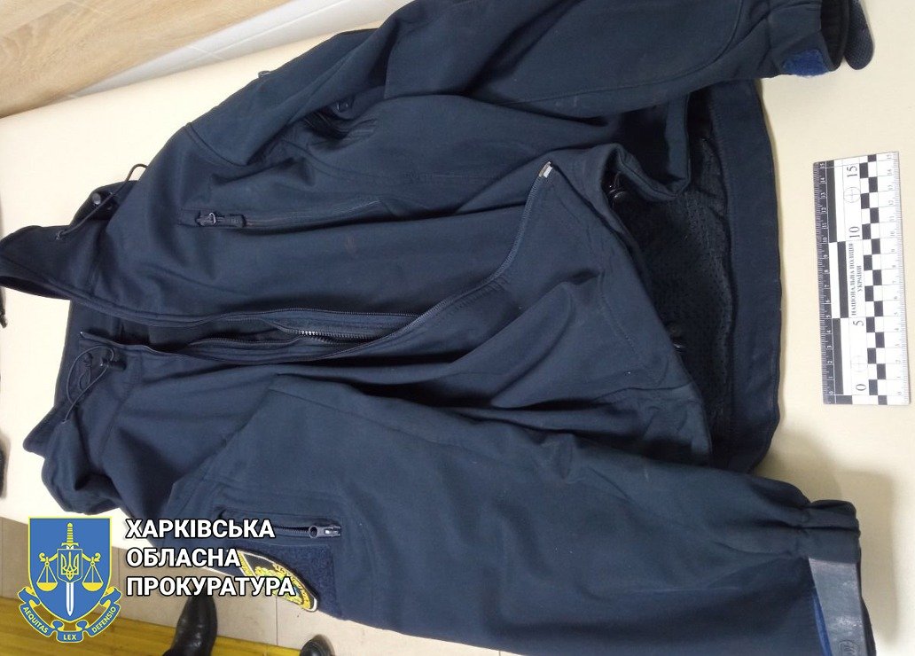 У Харківській області чоловік порізав поліцейських ножем від пилки: двоє патрульних у лікарні 3