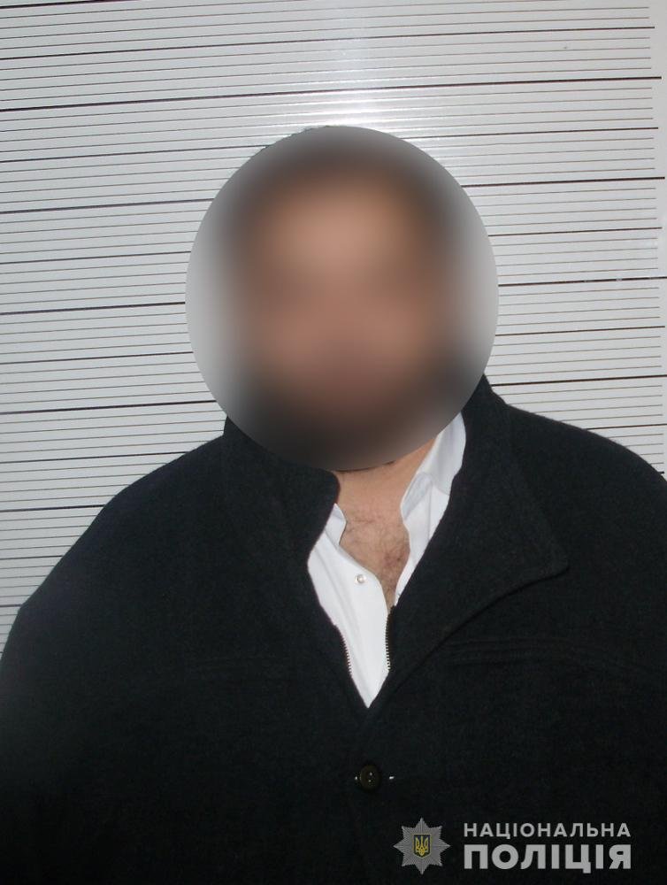 Стрельба, погоня, ДТП и задержание в Мелитополе: мужчина выстрелил в родственника на дне рождения и пьяным убегал на Porsche от полиции 3