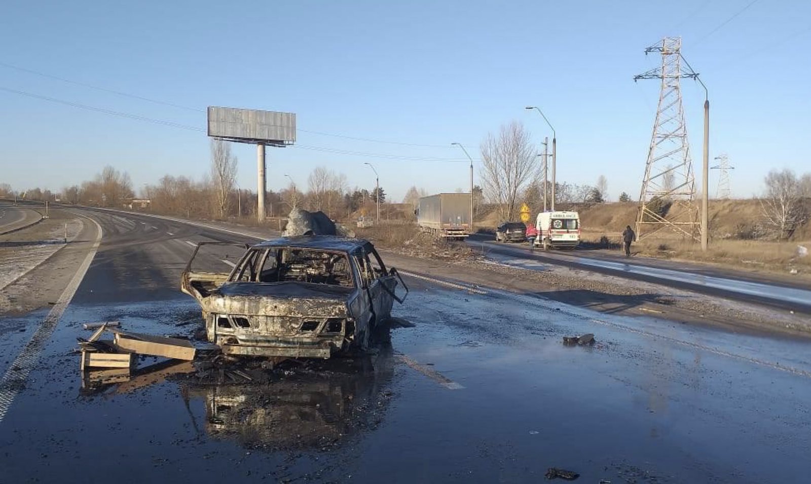 Под Киевом семья попала в страшную аварию с пожаром 1