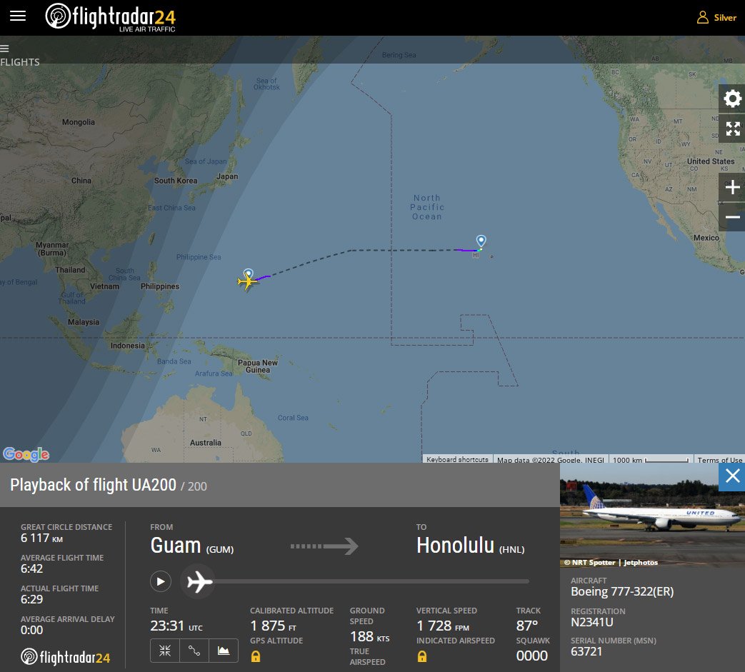 Пасажири китайської та американської авіакомпаній зустріли Новий рік двічі, повернувшись у вчора 1