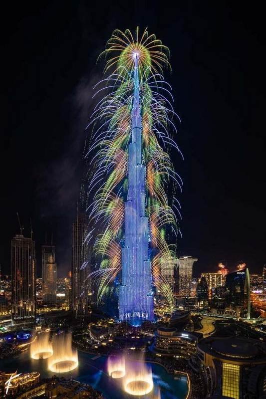 Новогоднее шоу на самом высоком здании мира в Дубае создала украинская компания 3