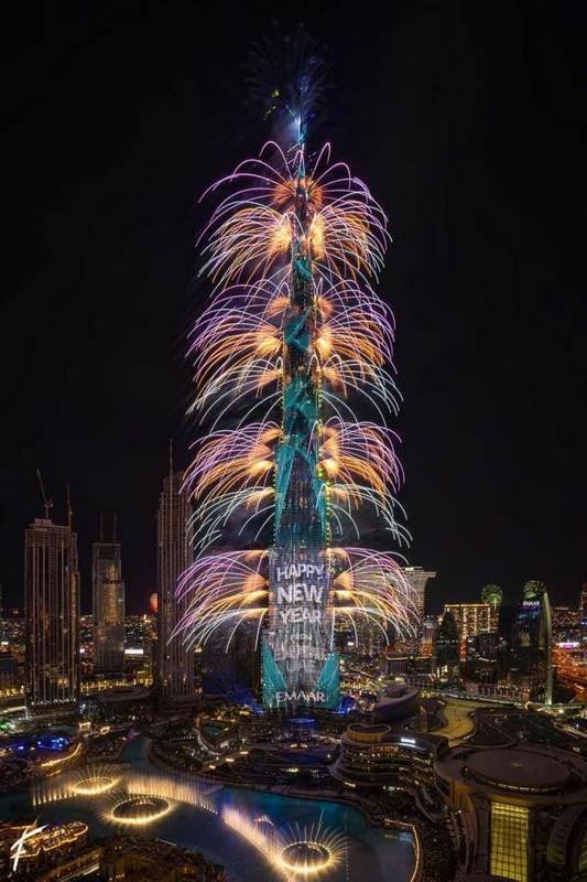 Новогоднее шоу на самом высоком здании мира в Дубае создала украинская компания 1