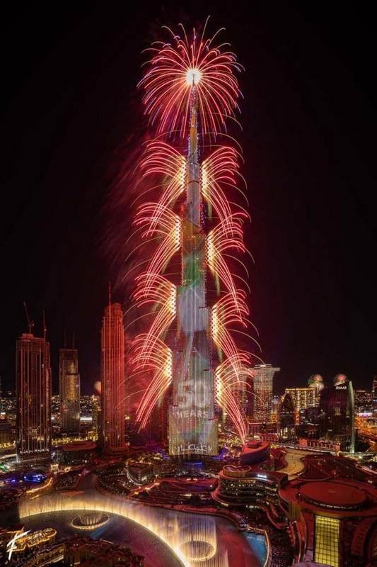 Новогоднее шоу на самом высоком здании мира в Дубае создала украинская компания 2