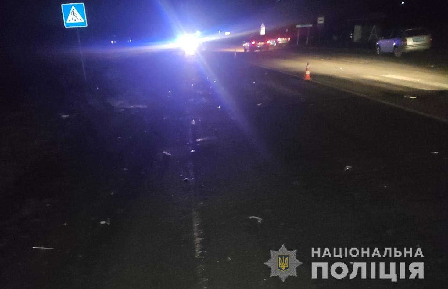 Під Києвом чоловік на Dodge збив мотоцикл Mustang: пасажир помер у "швидкій", другий постраждалий у лікарні 2