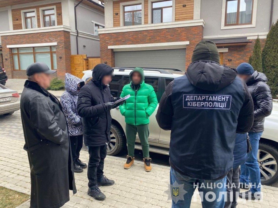 Украинские хакеры украли у иностранных компаний более $ 1 миллиона 7
