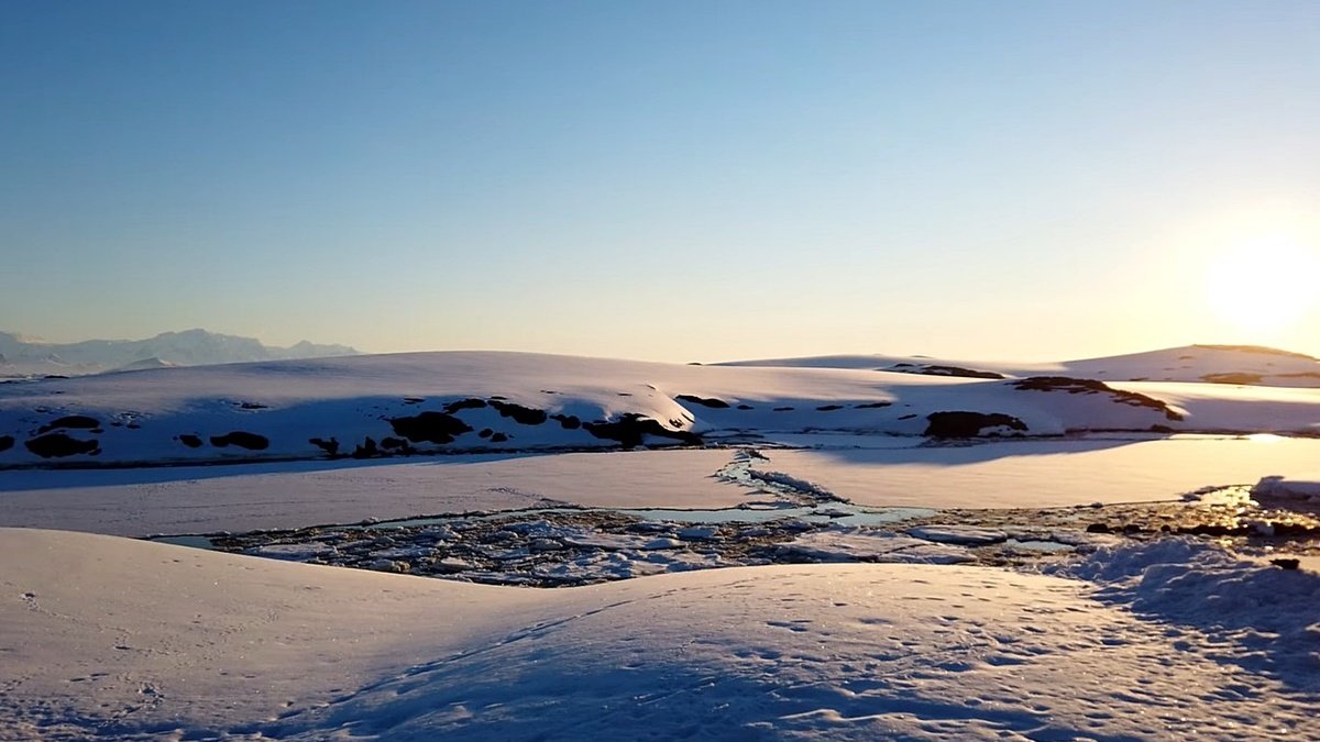 Виверження вулкану у Тихому океані відчули у всьому світі: ударна хвиля дійшла до України 1