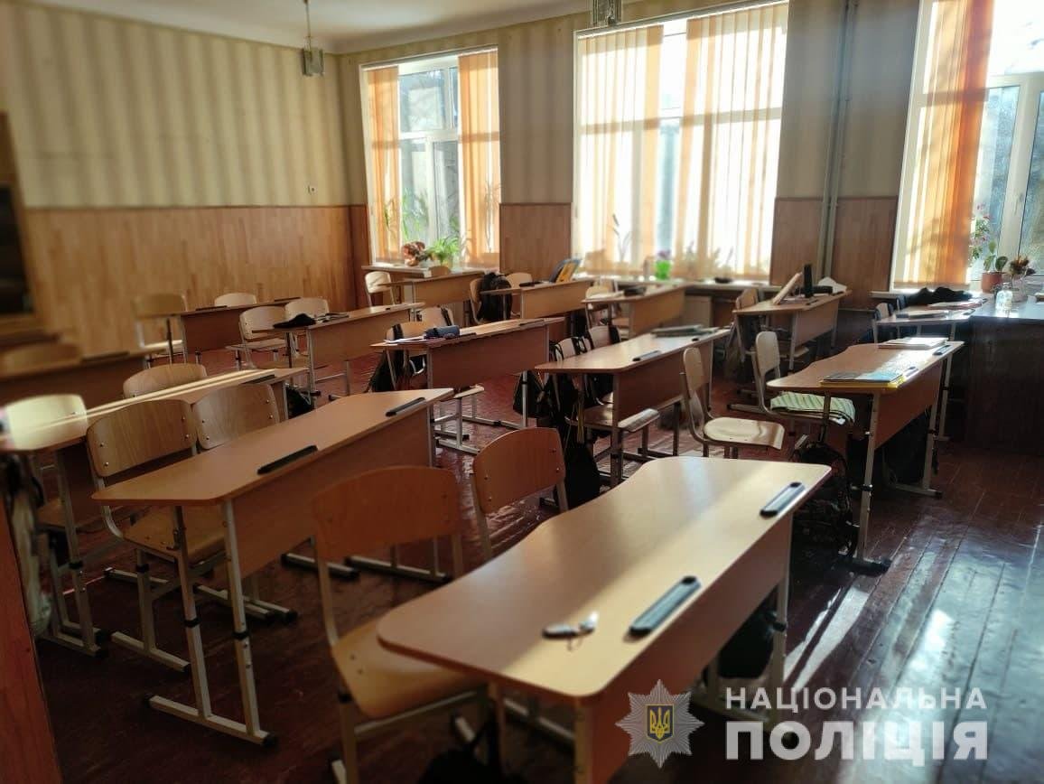 На Черкащині учень "замінував" чотири школи: він хотів на дистанційне навчання 3
