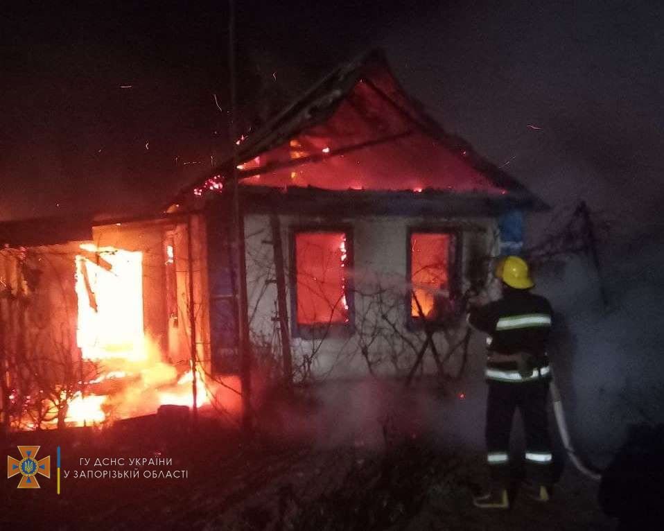 В Запорожской области в пожаре сгорела женщина 1