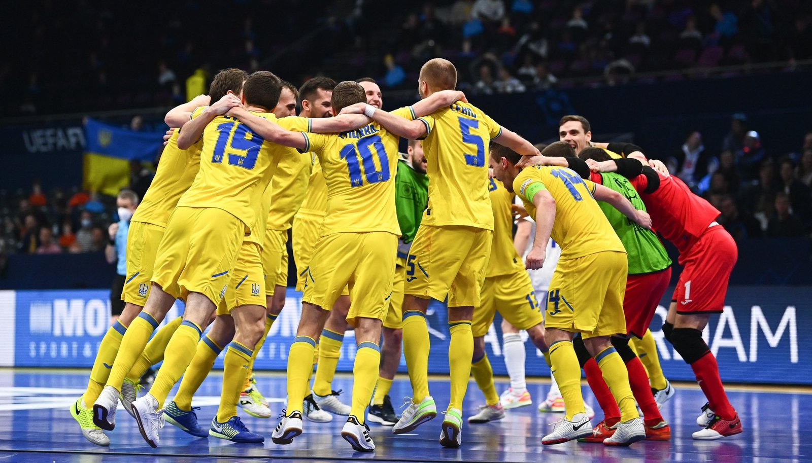 Збірна України з футзалу обіграла збірну Казахстану та пройшла у півфінал Євро 2
