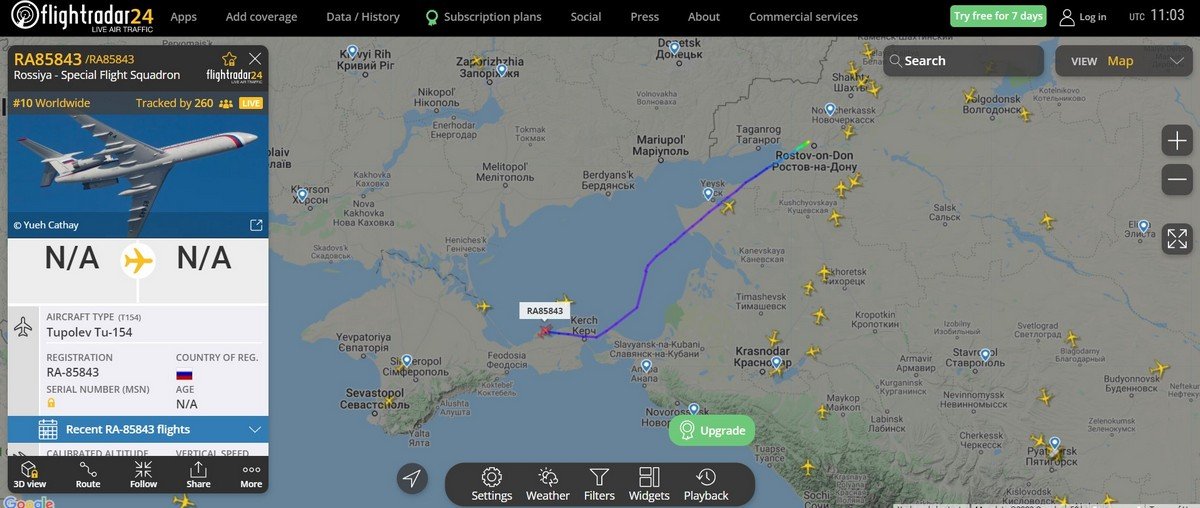 Над Крымом заметили два военно-транспортных самолёта РФ: они приземлились на военном аэродроме под Севастополем 1