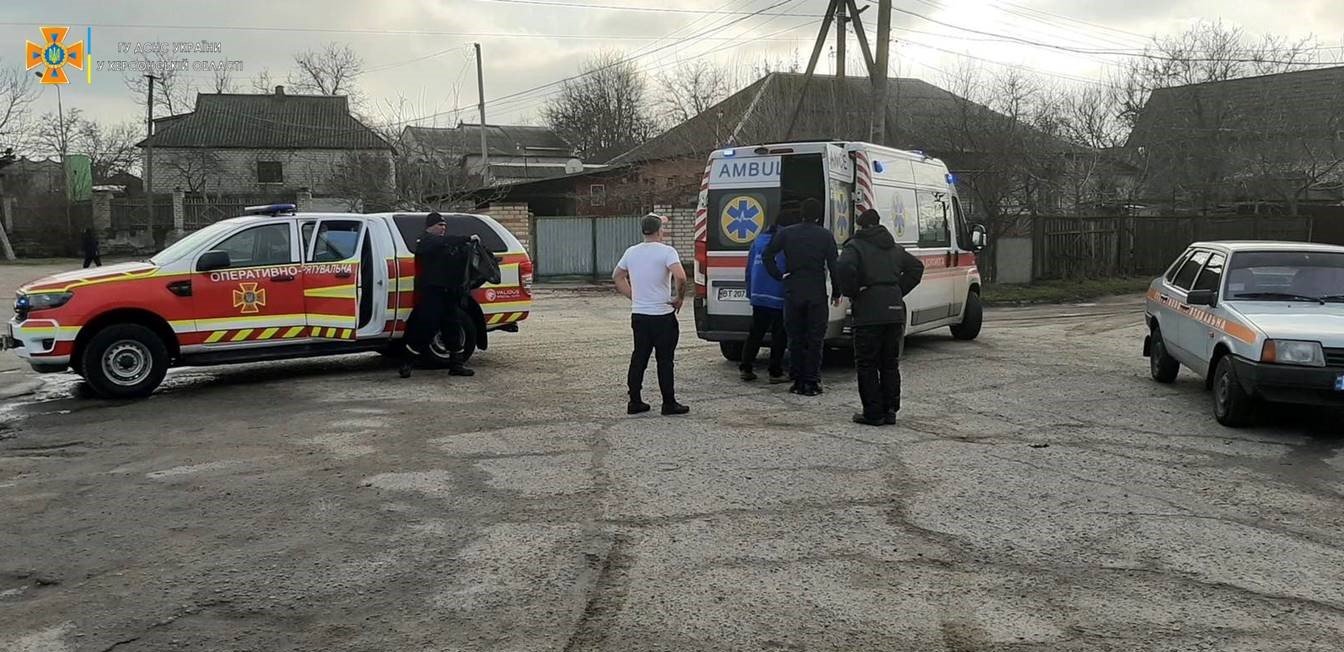 На Херсонщині діти провалилися під кригу: 7-річний хлопчик у реанімації 2