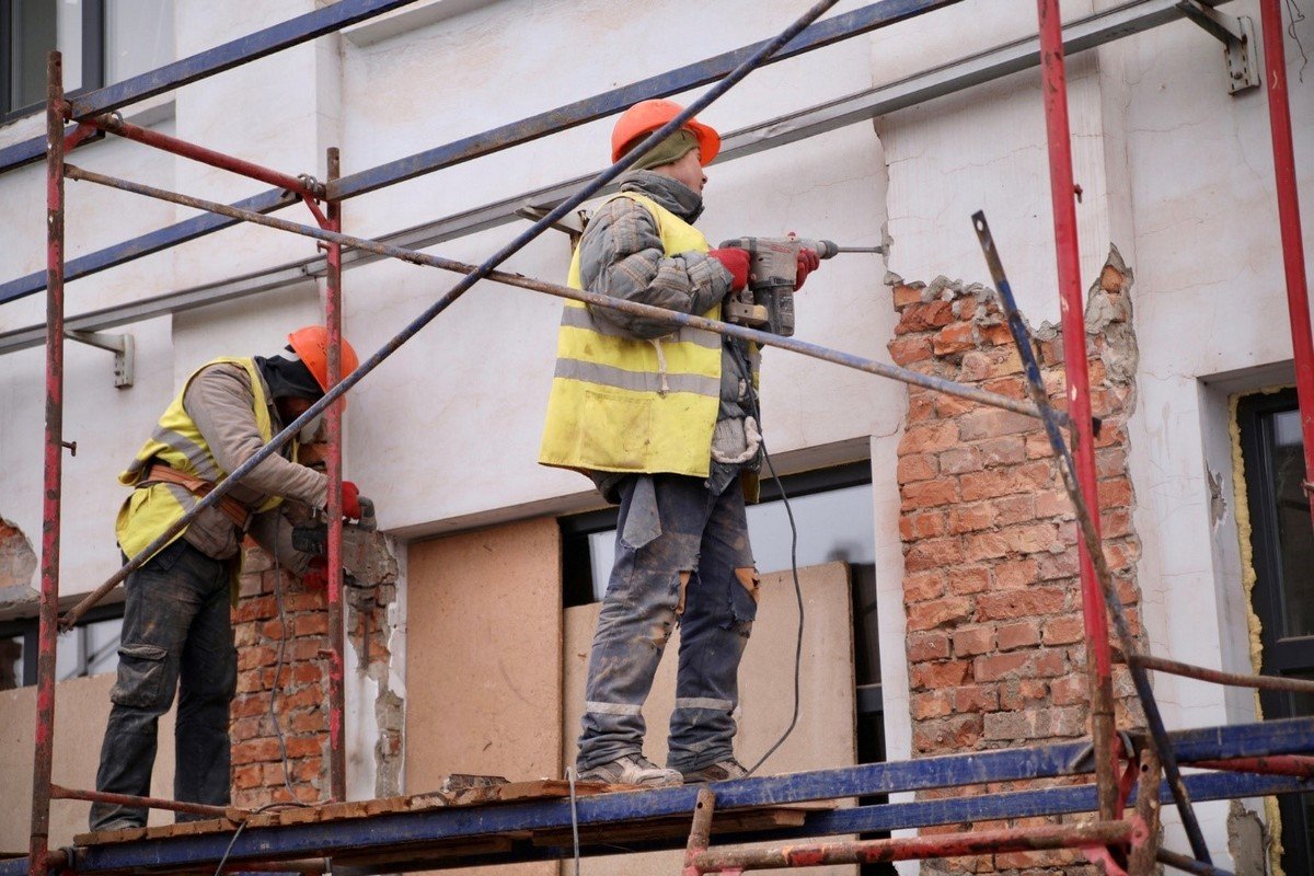 "Велике будівництво": 85-річна школа у Кривому Розі вперше дочекалася капітального ремонту 1