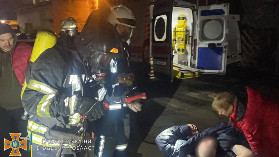 Пожар в швейном цеху в Одессе: есть пострадавший 1