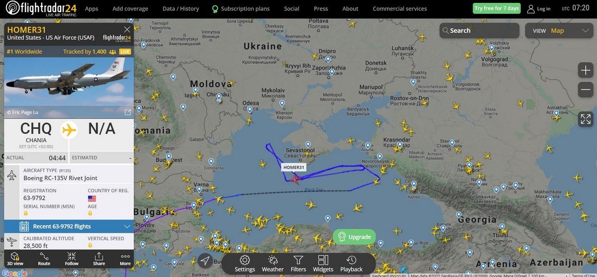 Возле оккупированного Крыма летает самолёт-разведчик ВВС США 1