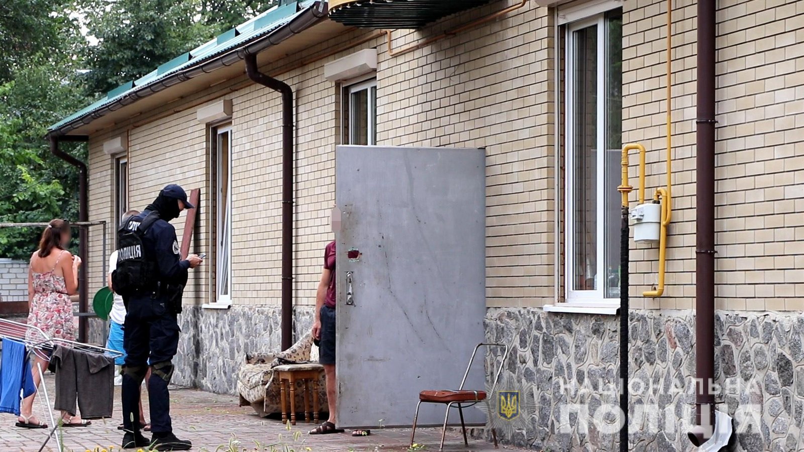 В Харькове 12 человек держали в рабстве в реабилитационном центре: их били и заставляли работать на стройке 4