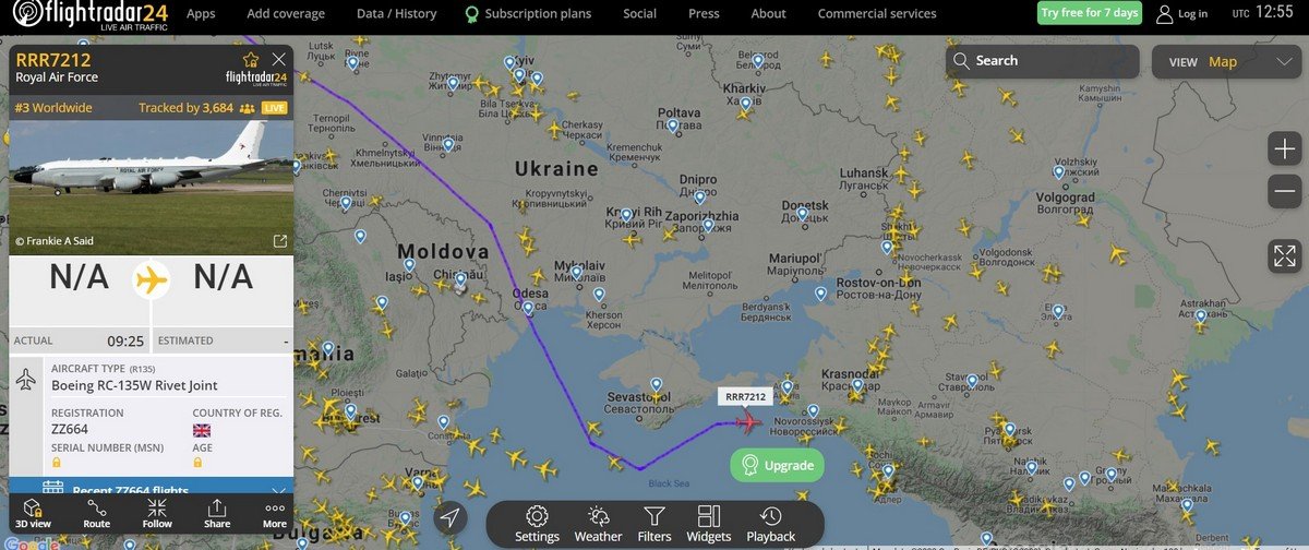 Над Чорним морем помітили літак розвідки ВПС Великобританії 1