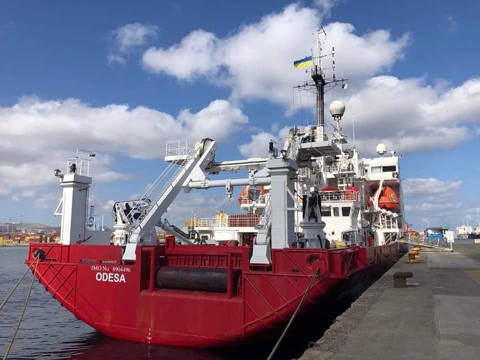 Украинский ледокол «Ноосфера» сделал первую остановку на пути к Антарктиде 1