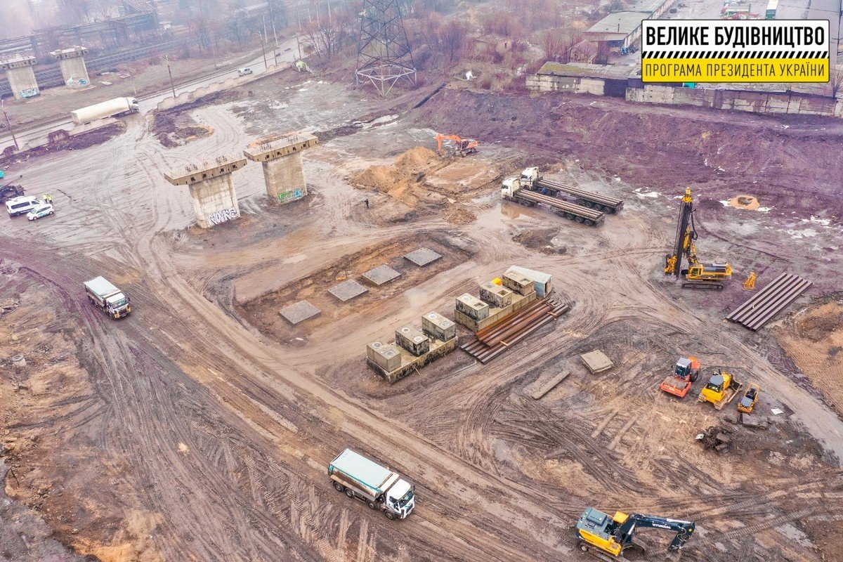 Понад 200 фахівців задіяні на “Великому будівництві” Північної об’їзної дороги Дніпра: ФОТО 1