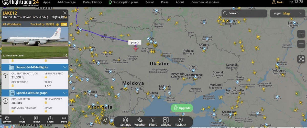 В небе над Украиной заметили военный самолёт НАТО 1