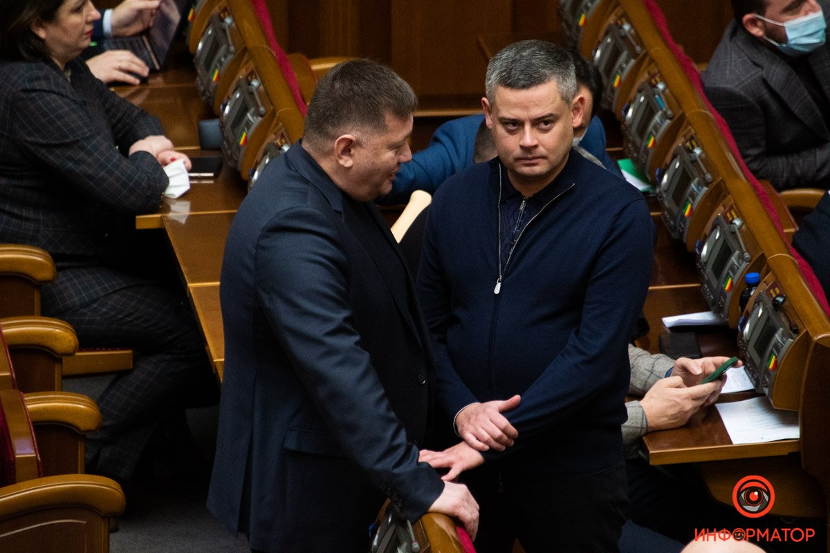 Конец Минским соглашениям и воюющая тероборона: как прошёл день в Раде 18
