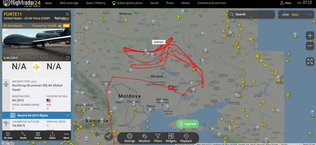 Над Украиной летает американский беспилотник Global Hawk