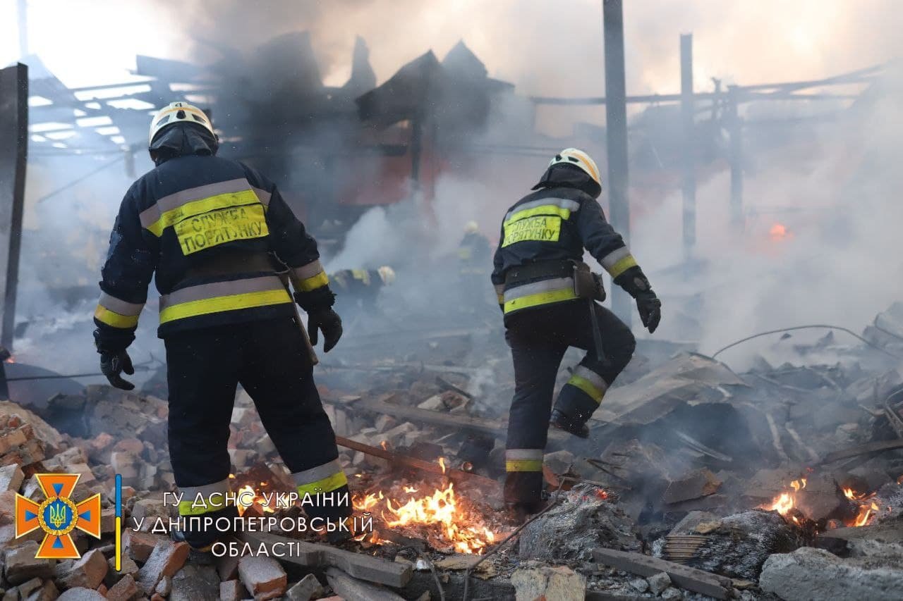 Оккупанты нанесли авиаудар по Днепру: есть погибший 2