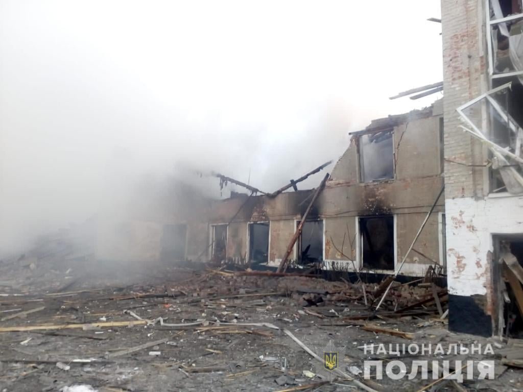 В Харьковской области во время обстрелов погибла женщина, которая закрыла собой 4-летнюю девочку 3