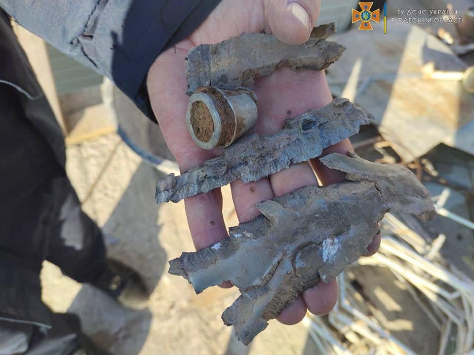 Оккупанты с кораблей обстреляли дома в Одессе 1