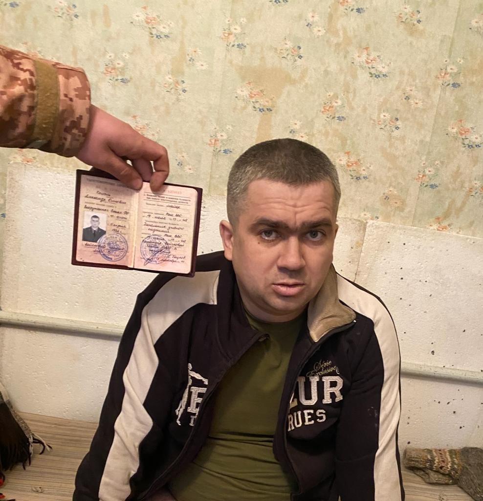 Украинские военные взяли в плен российского подполковника 1