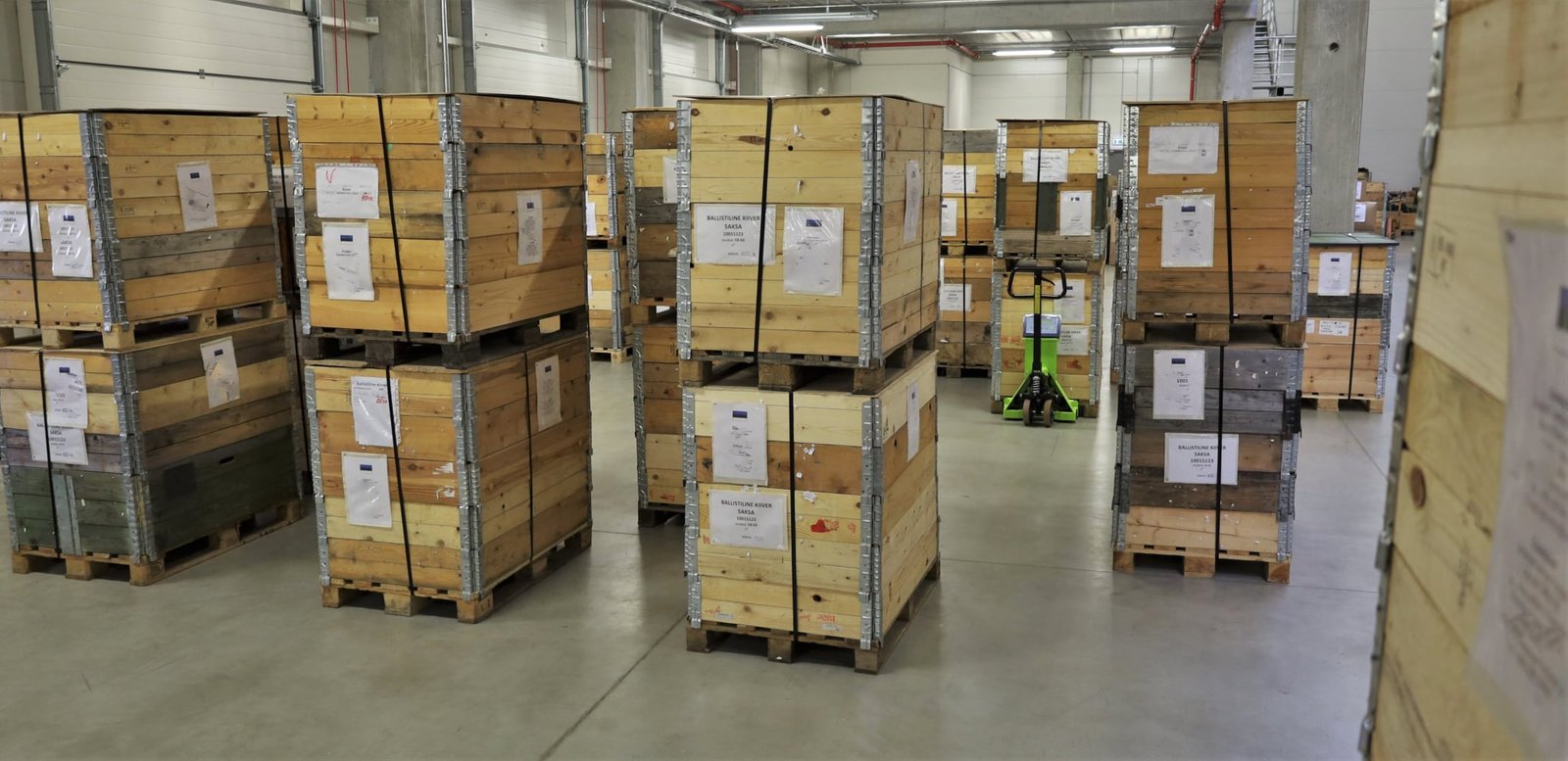 Эстония передала Украине противотанковые ракеты, гаубицы и другую военную помощь 2