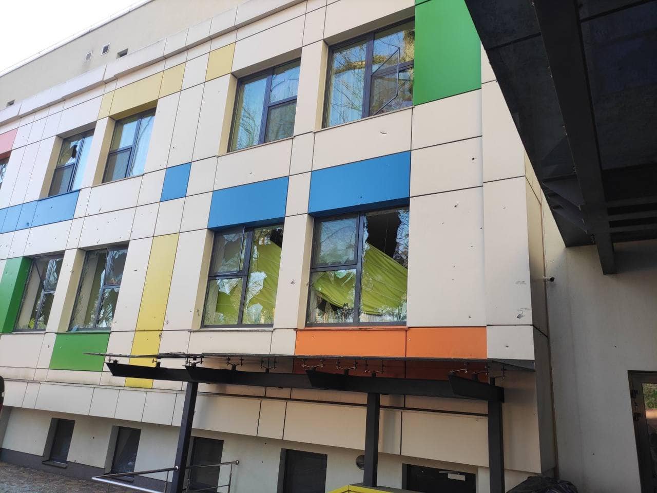 У Києві на базі 5-го пологового будинку відкрилося тимчасове відділення «Лелека» 3