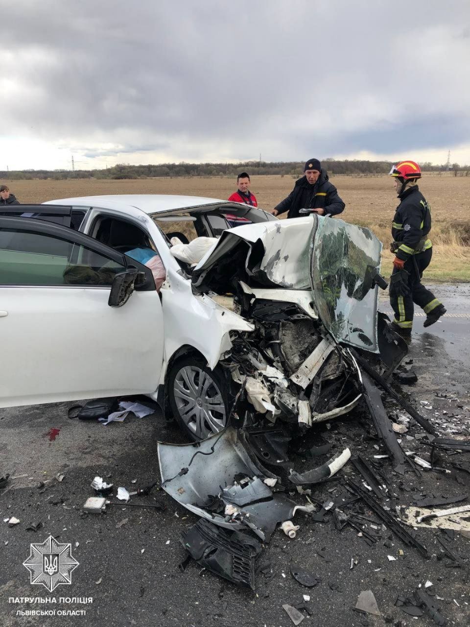 На трассе во Львовской области столкнулись Toyota и Audi: погибла женщина и двое детей 3