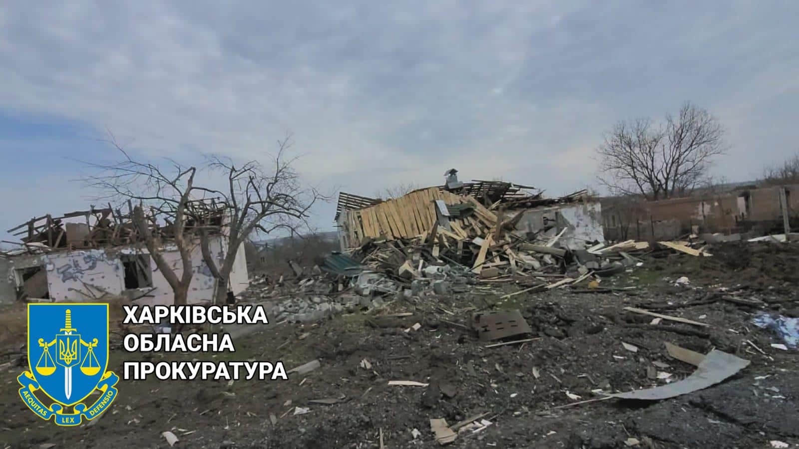 Боевики почти полностью уничтожили село в Харьковской области 6