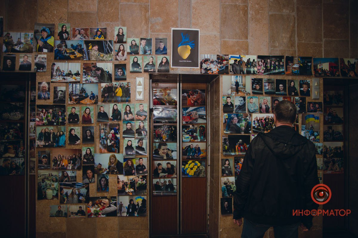 Тонны продуктов и лекарств, тысячи бронежилетов и помощь десяткам тысяч беженцев: как справляются волонтёры Днепра 8