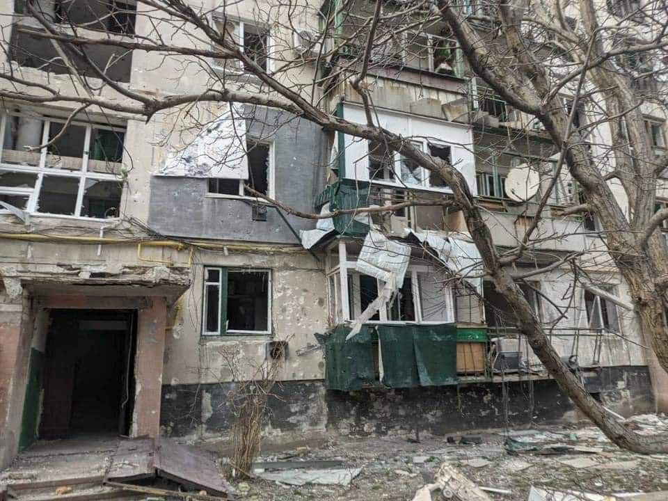Ворог б'є важким озброєнням по всіх вільних населених пунктах Луганської області - голова ОВА 1