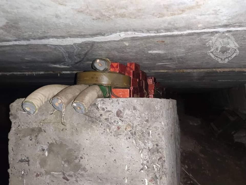 Українські військові підірвали міст із колоною російської техніки, яка рухалася у бік Ізюму 3