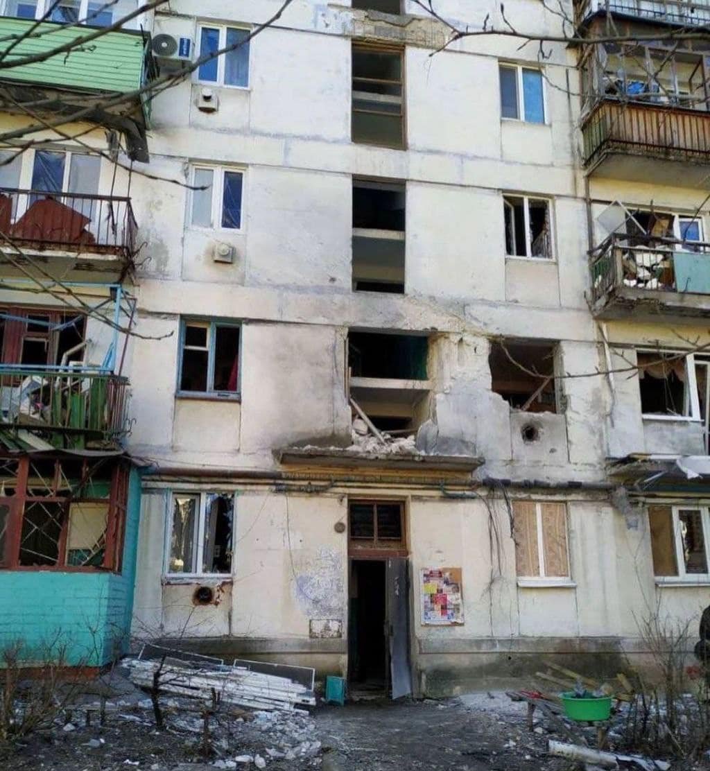 Бойовики за добу 24 рази обстріляли Луганську область: загинули 2 мирні жителі, ще двоє поранені 1