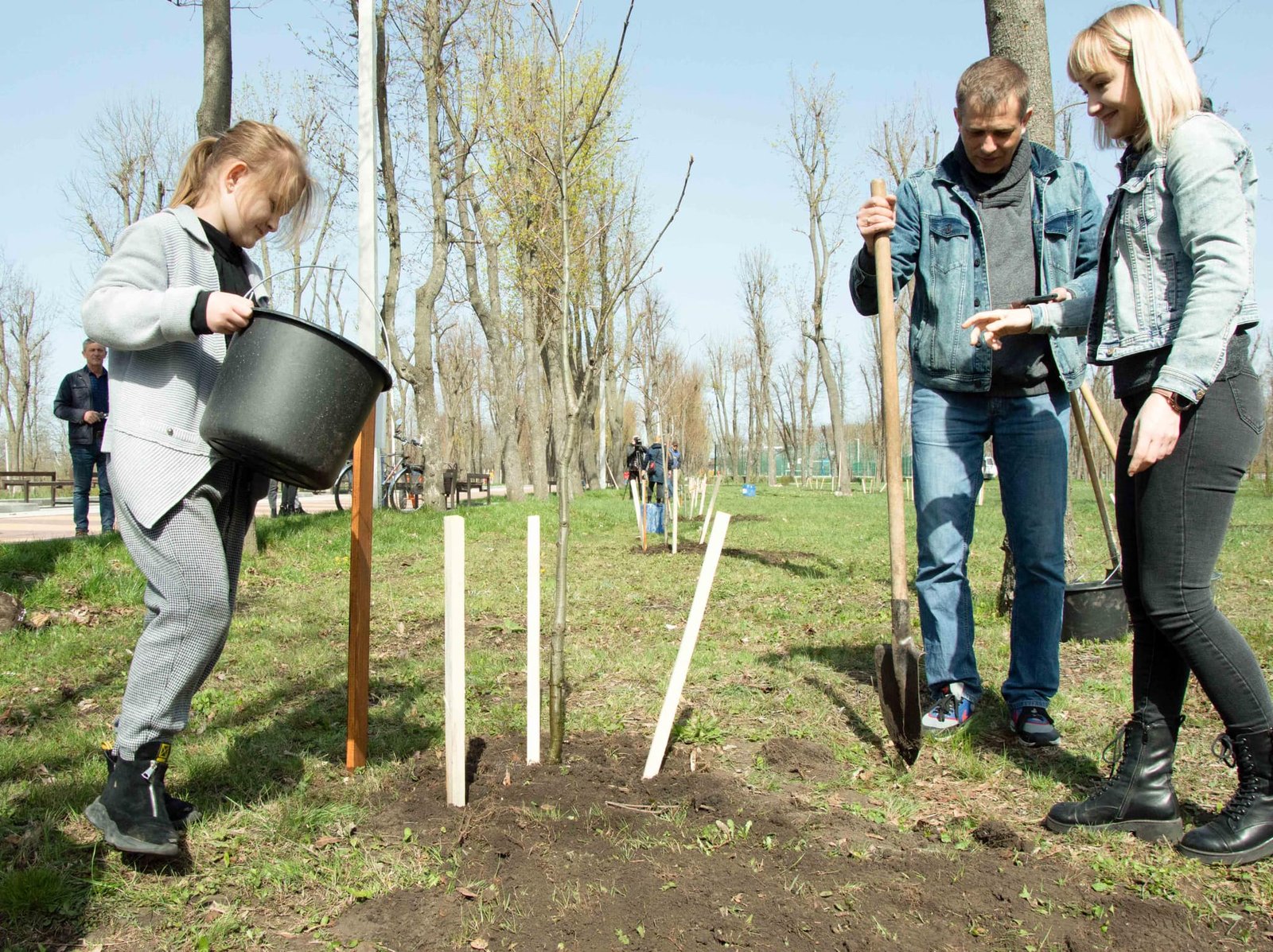 В Кропивницком высадили деревья в честь 10 городов-героев 2