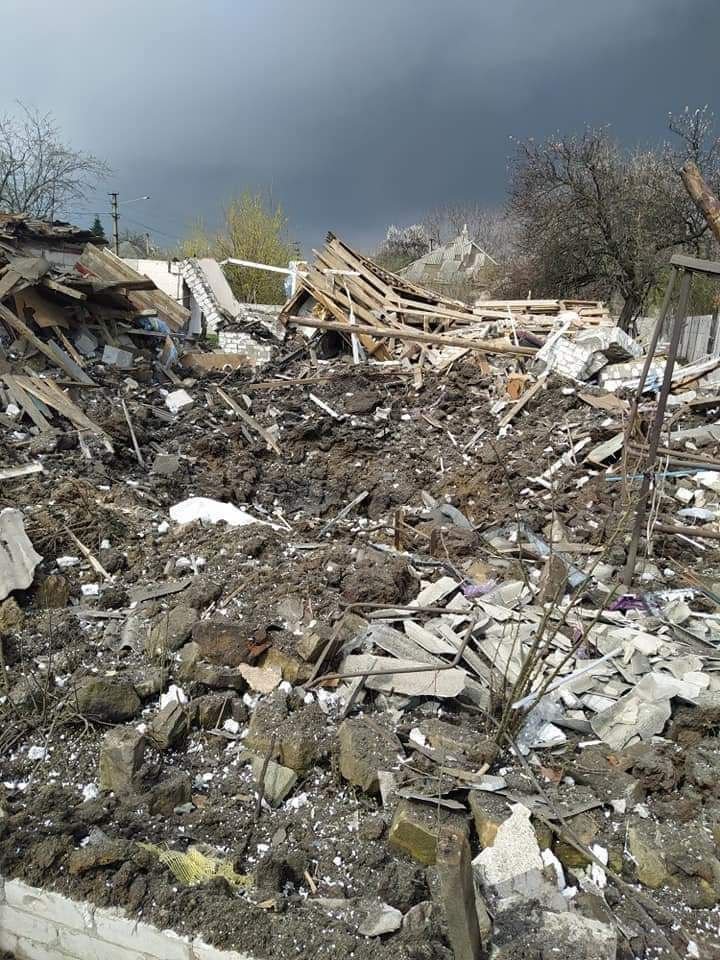 Оккупанты ударили по спорткомплексу «Олимп» в Луганской области: есть погибшие и пострадавшие 2