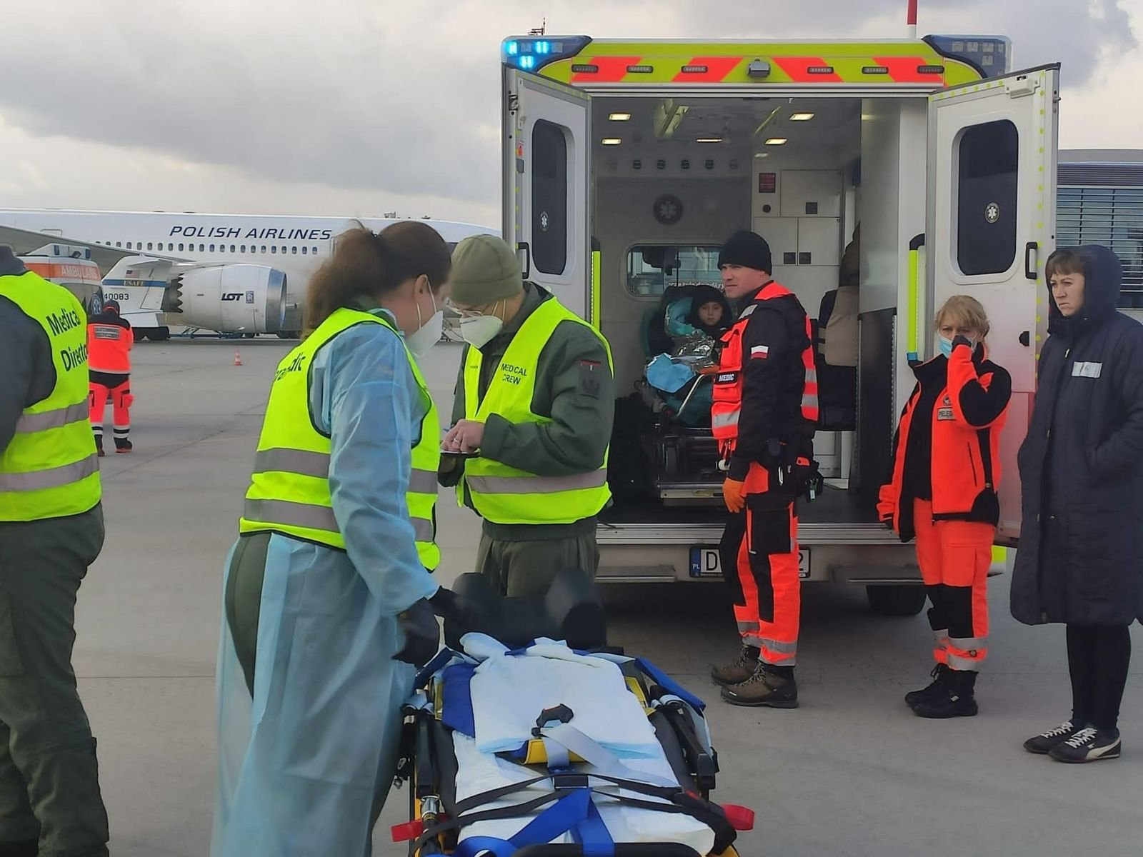 В Украине для эвакуации раненых используют «летучий госпиталь» 2