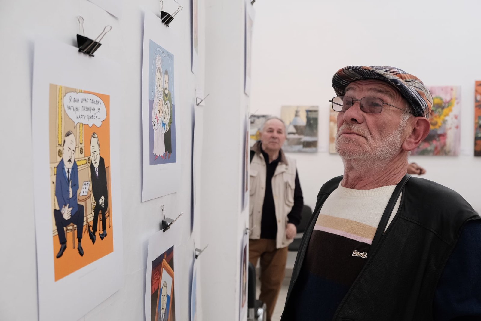 У Чернівцях за кілька годин продали 16 картин та зібрали для ЗСУ 100 тисяч гривень 2