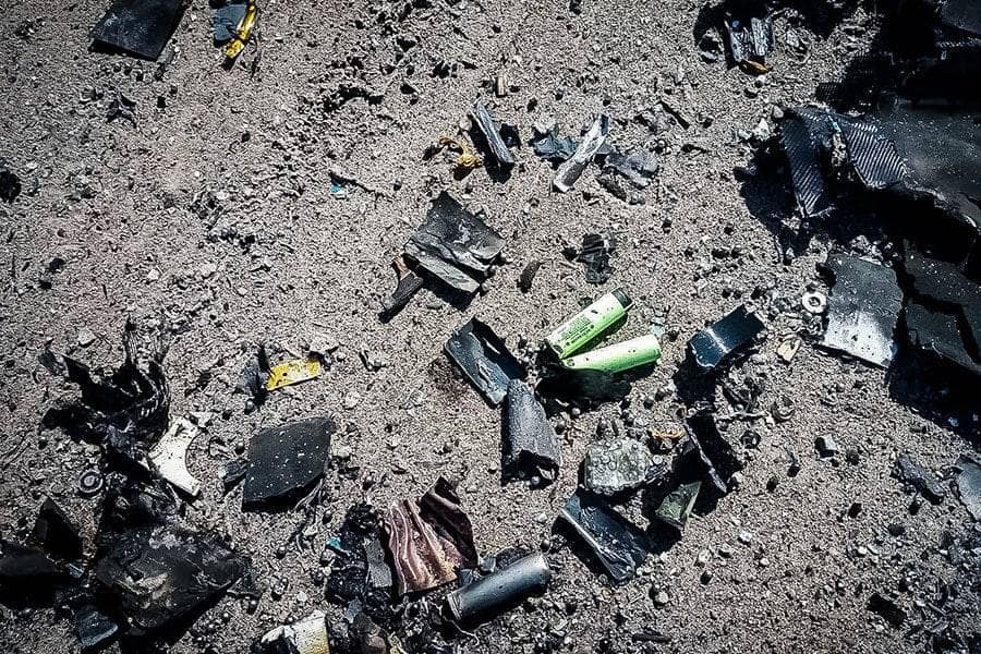 В Луганской области нацгвардеец из автомата Калашникова сбил вражеский беспилотник 5