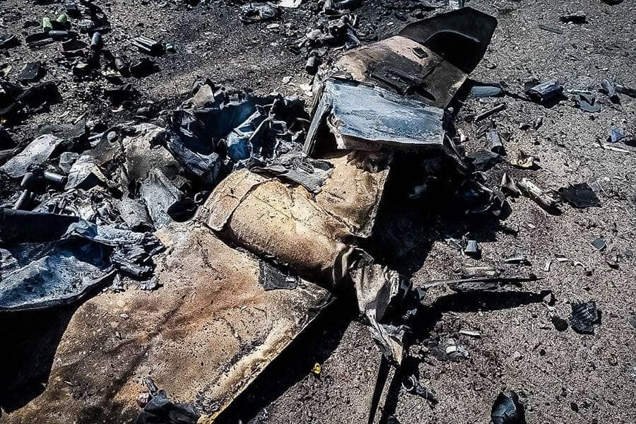 В Луганской области нацгвардеец из автомата Калашникова сбил вражеский беспилотник 3