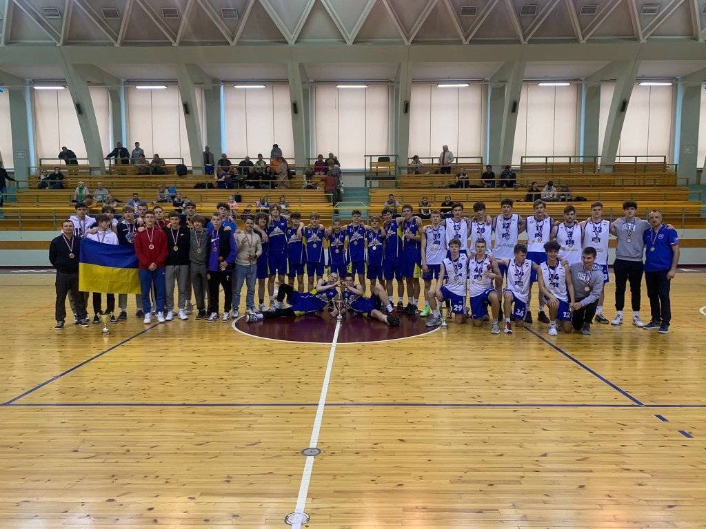 Украинские баскетболисты завоевали бронзу в финале Евролиги U-17 2
