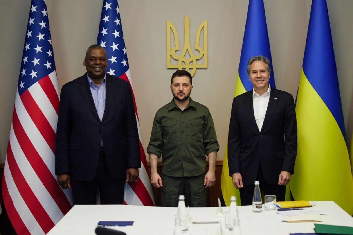 Що привезли в Україну держсекретар США Блінкен та голова Пентагону Остін 1